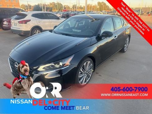 New 2025 Nissan Altima 2.5 SL image 1