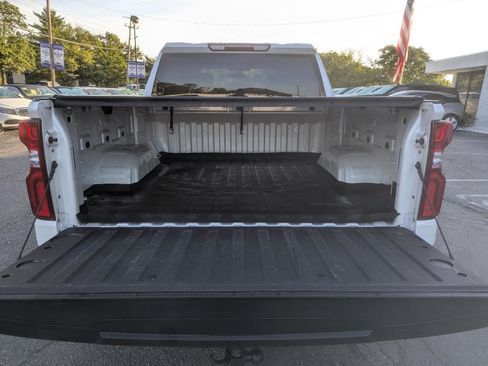 Used 2021 Chevrolet Silverado 1500 RST w/ Safety Package AWD/4WD image 36