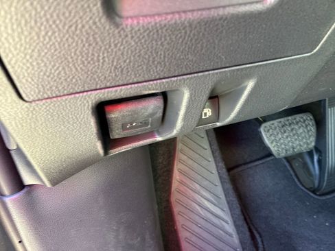 New 2026 Toyota Grand Highlander Limited image 39