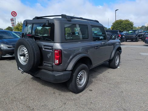 Used 2022 Ford Bronco 2-Door AWD/4WD image 9