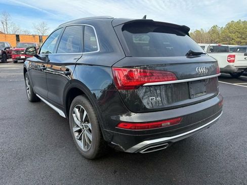 Used 2022 Audi Q5 2.0T Premium w/ Convenience Package image 3