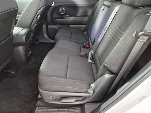 Used 2026 Hyundai Palisade SE FWD image 24