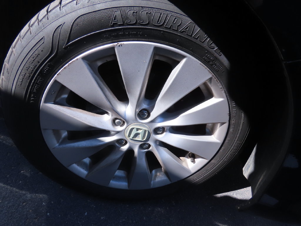 Used 2015 Honda Accord EX image 18
