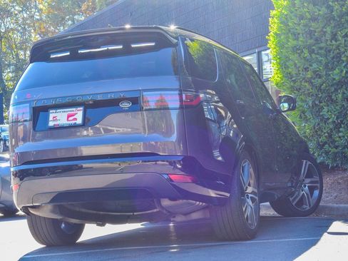 Used 2023 Land Rover Discovery HSE R-Dynamic image 15