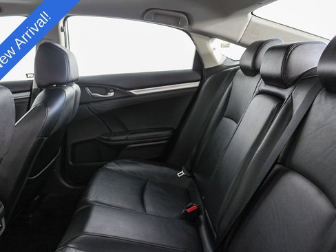 Used 2017 Honda Civic Touring image 19
