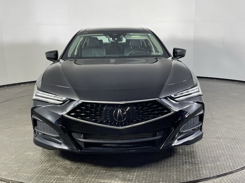 Used 2021 Acura TLX Advance image 2