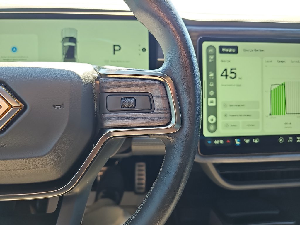 Used 2022 Rivian R1T Adventure AWD/4WD image 18