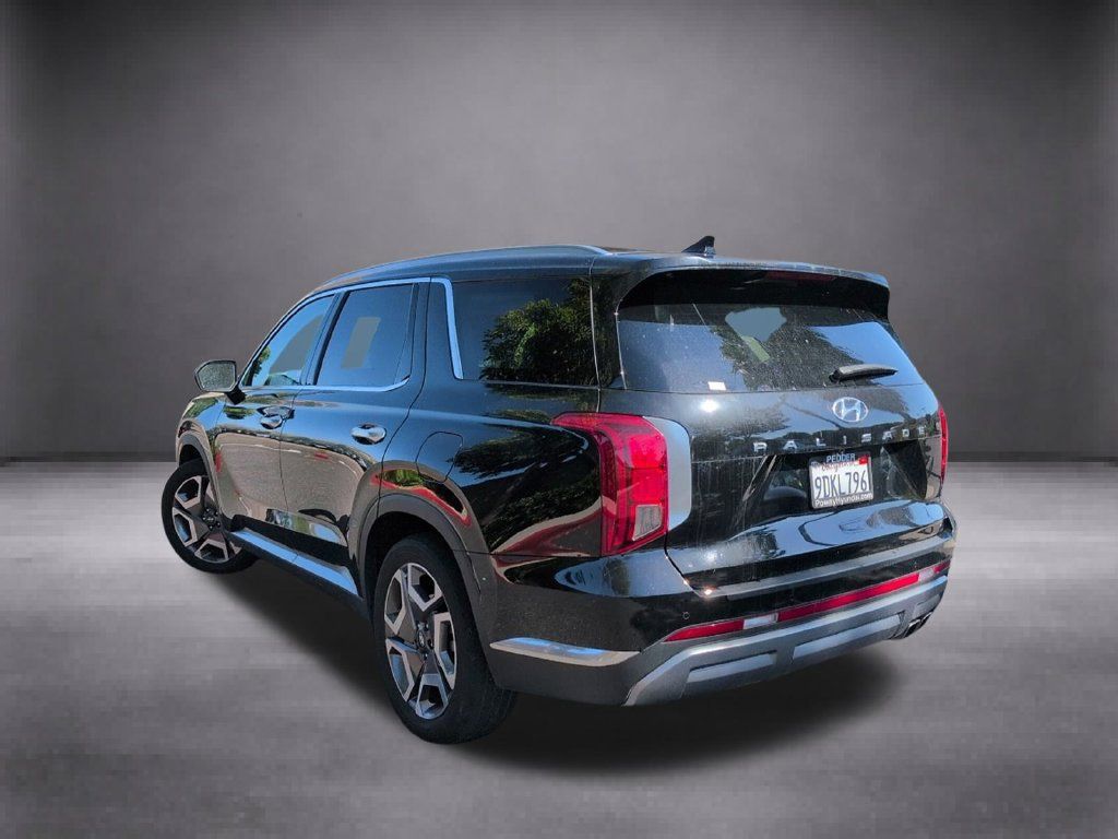 Certified 2023 Hyundai Palisade Limited w/ Cargo Package FWD image 7