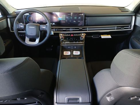 New 2026 Hyundai Santa Fe SE image 10