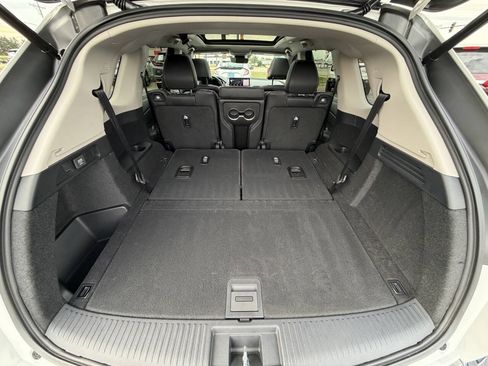Used 2024 Acura MDX SH-AWD w/ Technology Package image 34