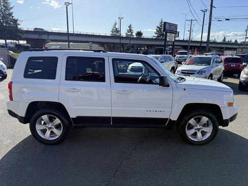 Used 2011 Jeep Patriot Sport w/ PWR Value Group image 4