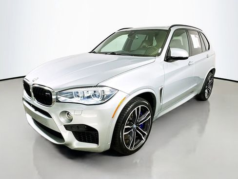 Used 2017 BMW X5 M image 3