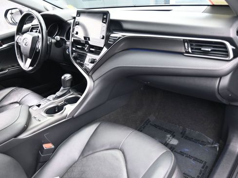 Used 2021 Toyota Camry XSE image 42