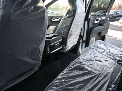 New 2026 Chevrolet Silverado 3500 High Country w/ High Country Premium Package image 46