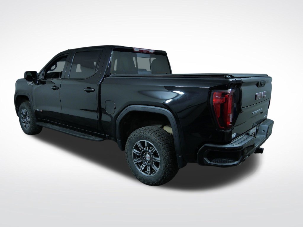 Used 2024 GMC Sierra 1500 AT4 w/ Technology Package AWD/4WD image 7