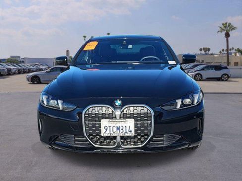 Used 2025 BMW 430i Coupe w/ Convenience Package RWD image 2