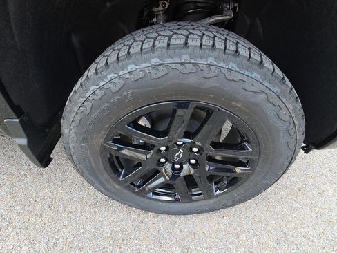 New 2026 Chevrolet Silverado 1500 LT Trail Boss w/ Convenience Package II image 11