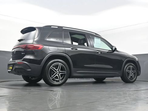 Used 2024 Mercedes-Benz EQB 300 4MATIC image 47