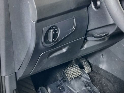 Used 2021 Volkswagen Tiguan S AWD/4WD image 10