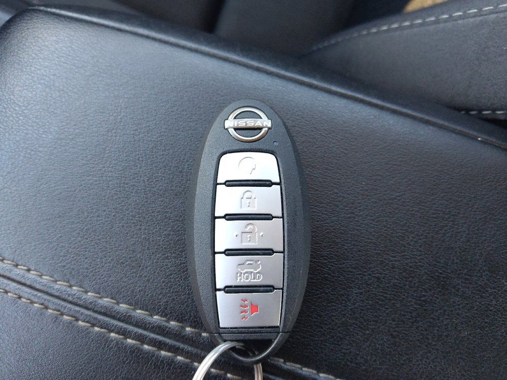 Used 2025 Nissan Altima 2.5 SV FWD image 32