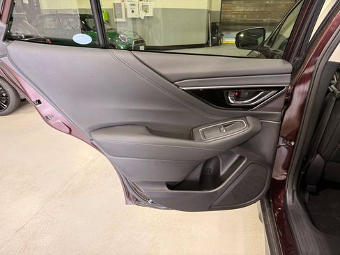 Used 2023 Subaru Outback Touring XT AWD/4WD image 19
