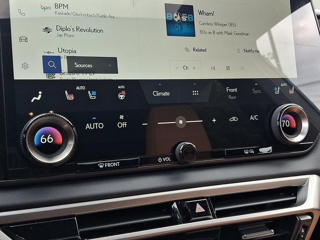 Certified 2026 Lexus RX 350 Premium AWD/4WD image 17