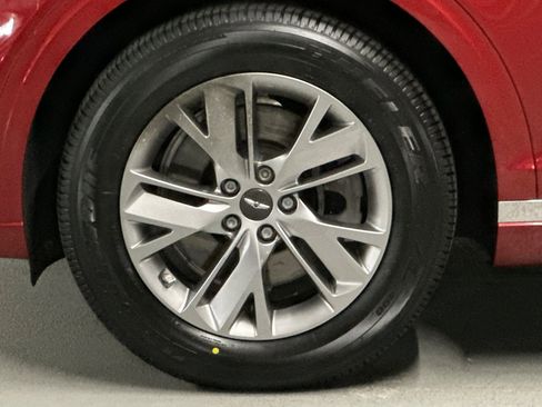 Used 2023 Genesis GV70 2.5T image 28