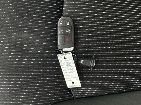 Used 2019 Dodge Journey SE w/ Blacktop Package image 29