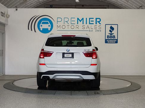 Used 2015 BMW X3 sDrive28i image 4