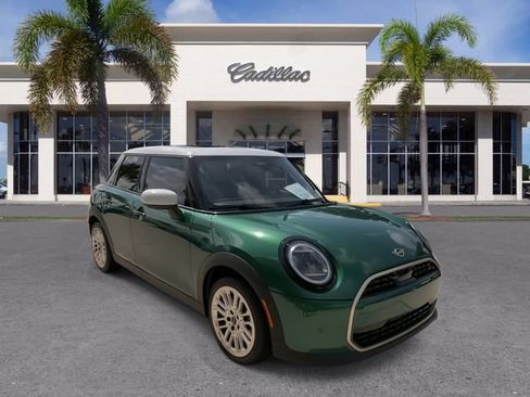 Used 2025 MINI Cooper S FWD image 2