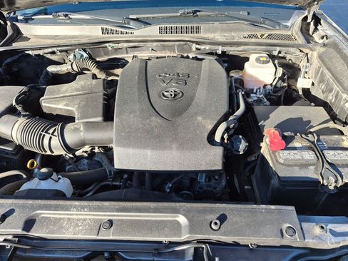 Used 2023 Toyota Tacoma TRD Pro AWD/4WD image 36