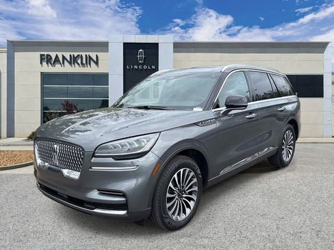 Certified 2023 Lincoln Aviator Reserve AWD/4WD image 3
