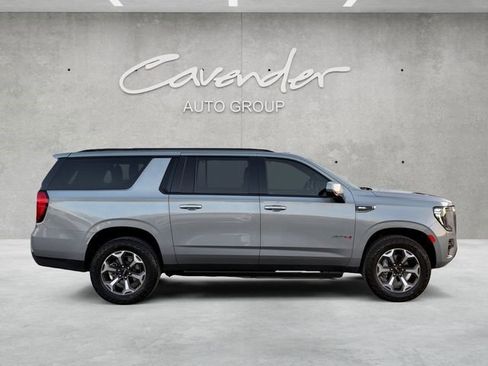 Certified 2023 GMC Yukon XL AT4 w/ Max Trailering Package image 15