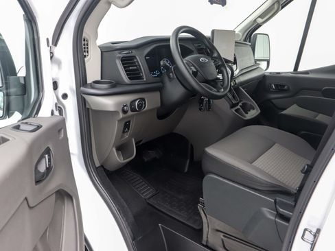 Used 2025 Ford Transit 350 XLT AWD/4WD image 16