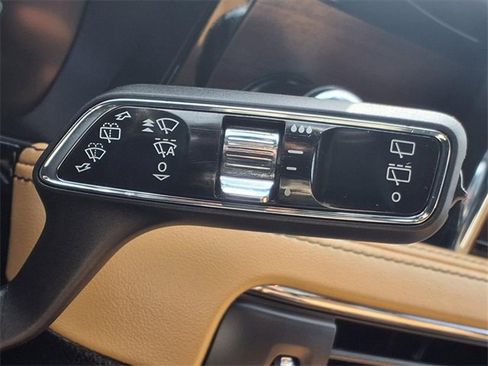 Used 2022 Lincoln Corsair Reserve w/ Equipment Group 201A image 17