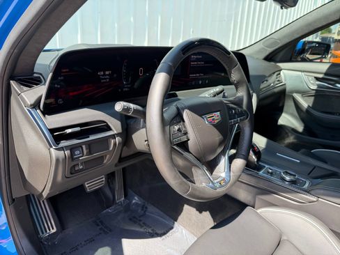 Used 2025 Cadillac CT5 V Blackwing w/ Carbon Fiber 2 Package RWD image 17