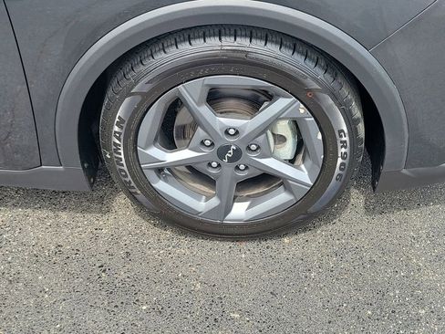 Used 2025 Kia K4 FWD image 7