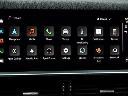 Used 2023 Porsche Cayenne Coupe image 24