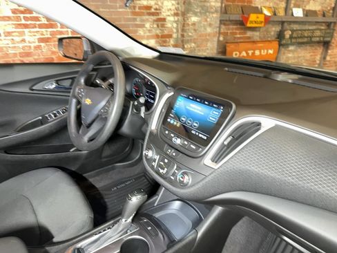 Used 2020 Chevrolet Malibu LS w/ LPO, Convenience Package 2 image 70