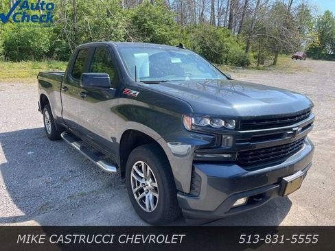 Used 2019 Chevrolet Silverado 1500 RST image 2