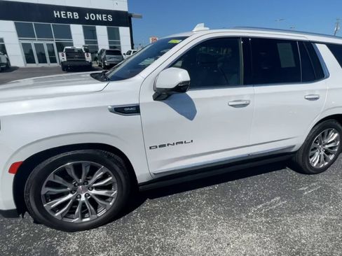 Used 2021 GMC Yukon Denali w/ Denali Ultimate Package AWD/4WD image 6