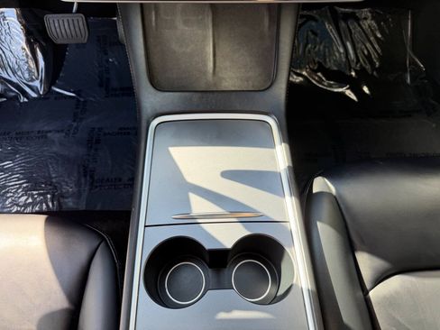 Used 2023 Tesla Model 3 Standard Range RWD image 28