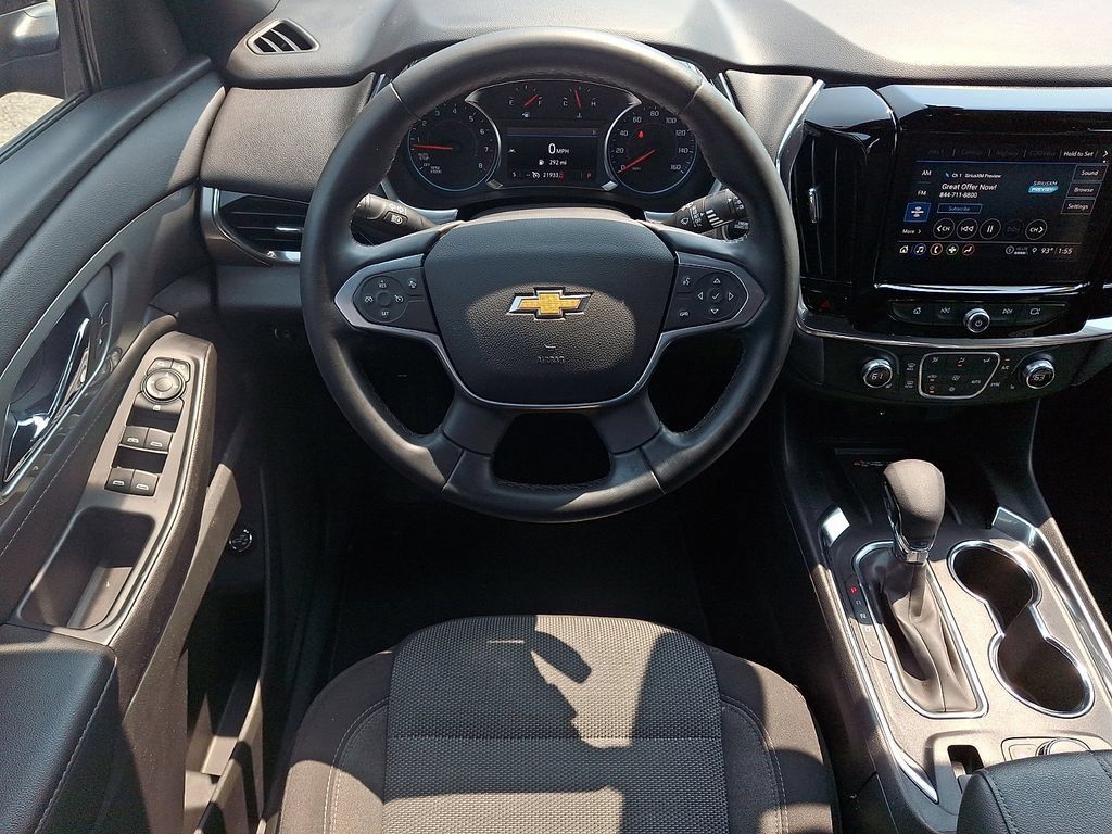 Certified 2023 Chevrolet Traverse LT AWD/4WD image 11