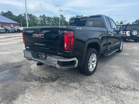 Used 2019 GMC Sierra 1500 SLT w/ SLT Premium Package AWD/4WD image 3