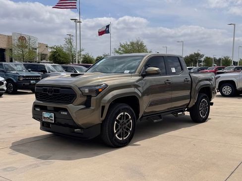 New 2026 Toyota Tacoma TRD Sport RWD image 8