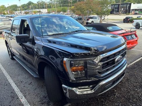 Used 2021 Ford F150 XLT w/ Equipment Group 302A High RWD image 4