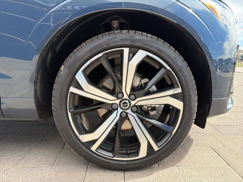 Used 2024 Volvo XC60 B5 Ultimate w/ Protection Package Premier image 7