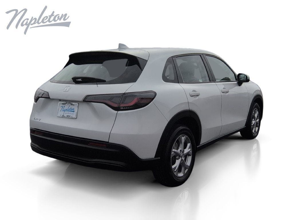 Used 2024 Honda HR-V LX image 6