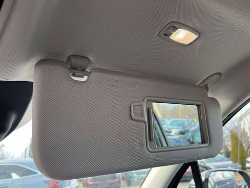 Used 2025 Kia Sorento SX image 34