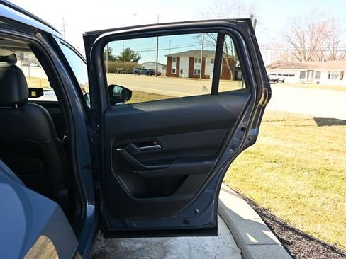 Used 2025 MAZDA CX-50 AWD 2.5 Hybrid w/ Premium Pkg image 20